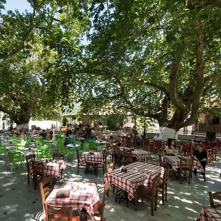 Διαμέρισμα Amolena Καρυά