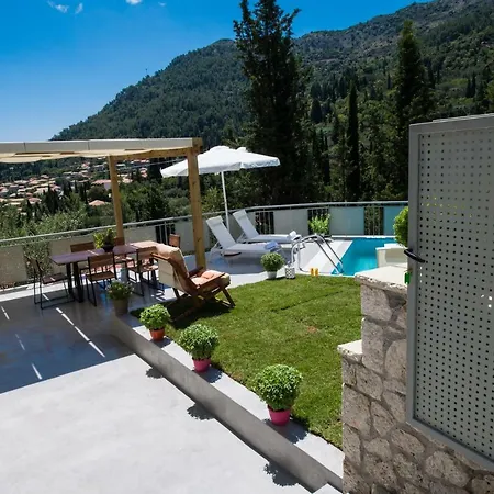 Amolena * Karia (Lefkada)