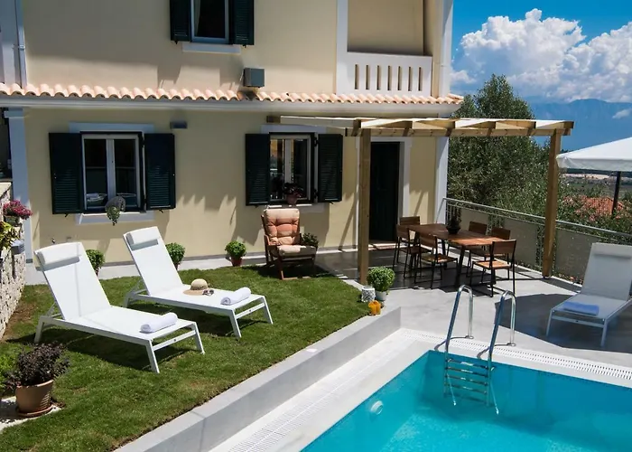 Amolena * Καρυά